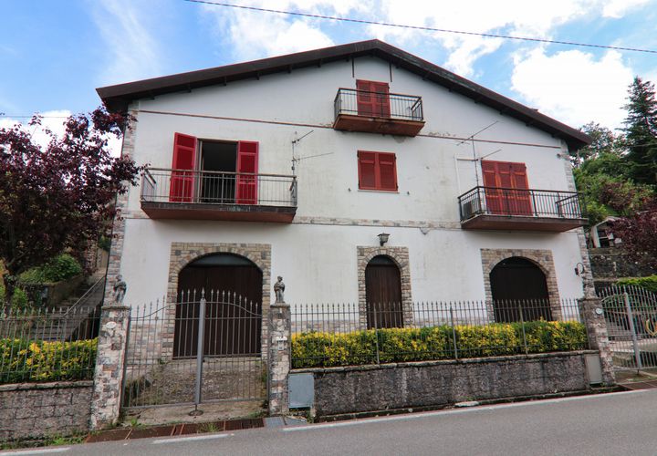 Lejlighed i Zignago, La Spezia, Zignago - € 97.000 | Ref: V003149 - foto 1