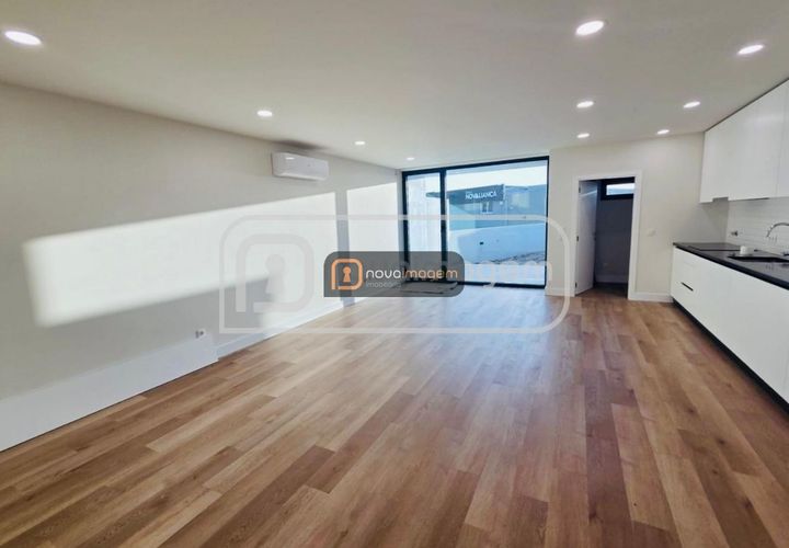 Villa i Aveiro, Aveiro, Aveiro - € 485.500 | Ref: Ni2002-3B - foto 1