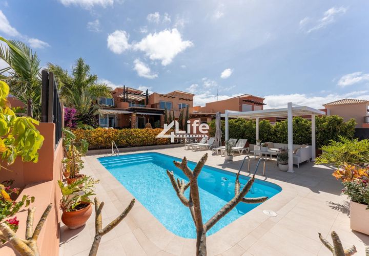 Villa i Adeje, Tenerife, Adeje - € 1.750.000 | Ref: PD-230624 - foto 1