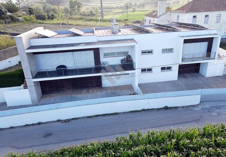 Byhus i Estarreja, Aveiro, Estarreja - € 550.000 | Ref: RC17082023 - foto 1