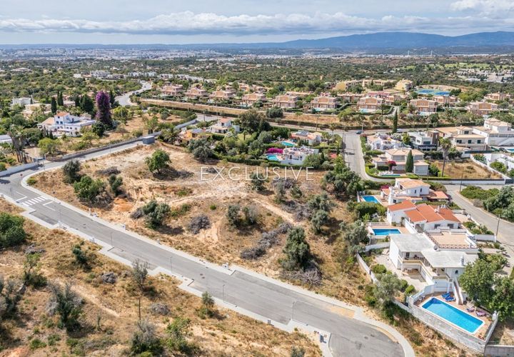Helårsgrund i Lagoa, Faro, Lagoa - € 510.000 | Ref: EAV-3846 - foto 1