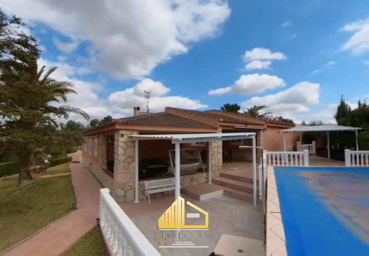 Villa a Turis, Valencia, Turis - € 315.000 | Ref: 5STR132024 - foto 1