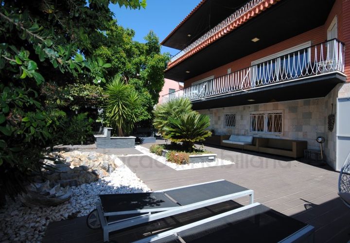 Villa en Carcavelos, Lisbon, Carcavelos - € 1.800.000 | Ref: CAS_2085 - photo 1
