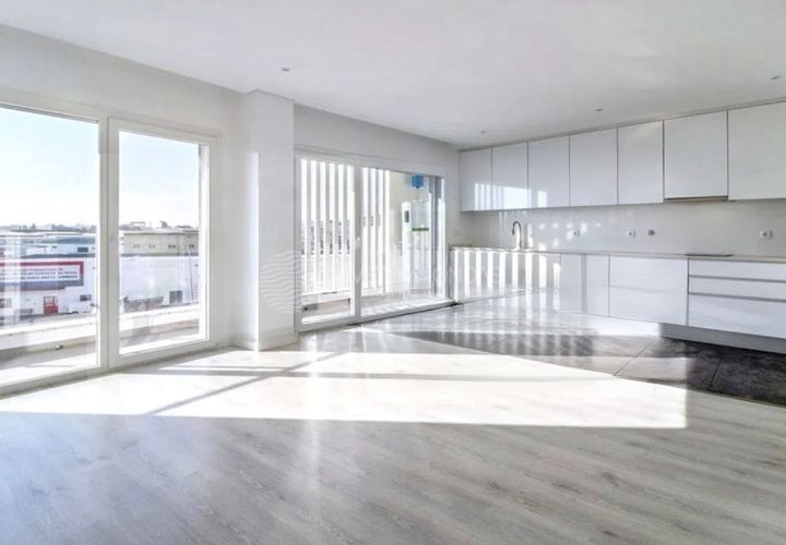 Leilighet i Corroios, Setubal, Corroios - € 435 000 | Ref: PM-273H - foto 1