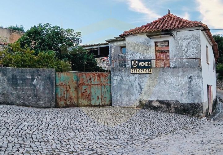 Landejendom i Condeixa-a-Nova, Coimbra, Condeixa-a-Nova - € 76.000 | Ref: CAS_1090 - foto 1
