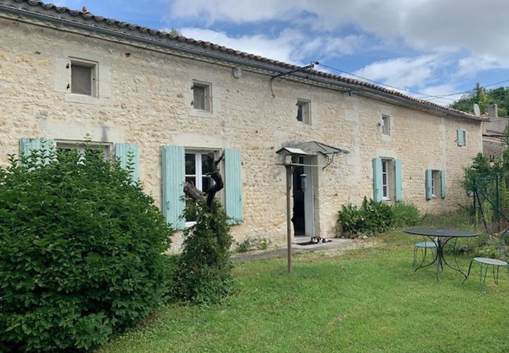 Villa a Saint-Thomas-De-Conac, Charente-Maritime, Saint-Thomas-De-Conac - € 105.000 | Ref: CC3553 - foto 1