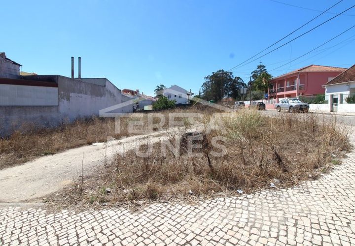 Helårsgrund i Quinta do Conde, Setubal, Quinta do Conde - € 80.000 | Ref: TN404/24 - foto 1
