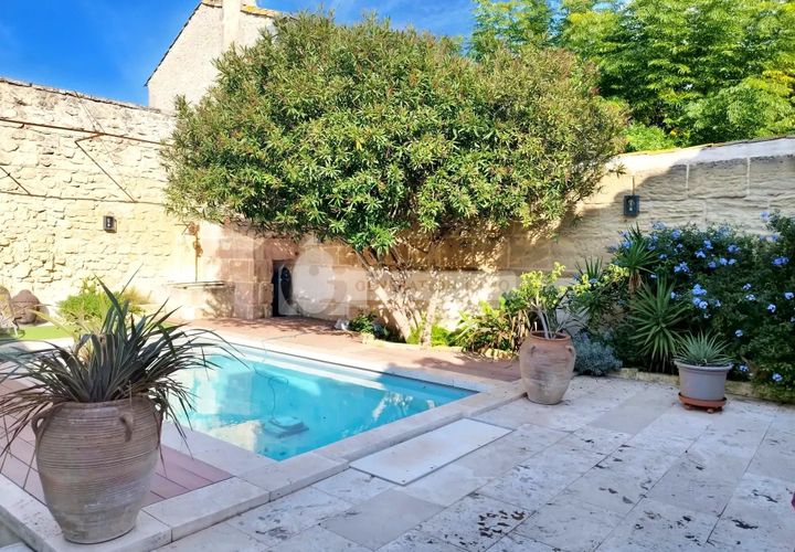 Villa i Fontvieille, Bouches-du-Rhone, Fontvieille - € 780.000 | Ref: 2027 - foto 1