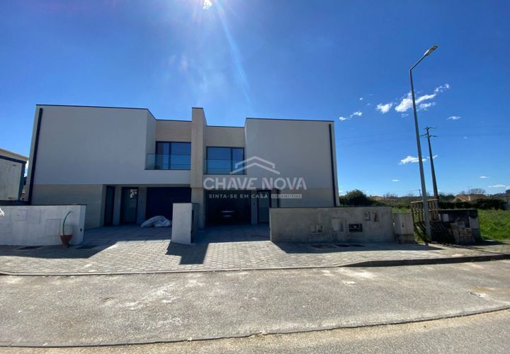 Rækkehus i Anadia, Aveiro, Anadia - € 375.000 | Ref: AVR/00541 - foto 1