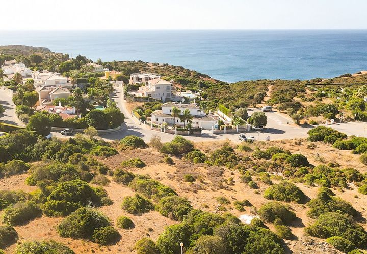Helårsgrund i Lagoa, Faro, Lagoa - € 1.000.000 | Ref: EAV-3486 - foto 1