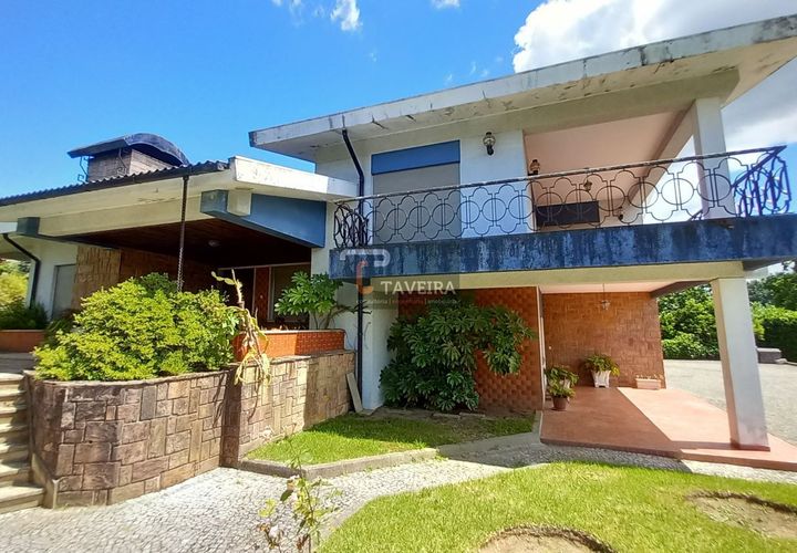 Villa i Arcos de Valdevez, Viana do Castelo, Arcos de Valdevez - € 510.000 | Ref: 2303 - foto 1