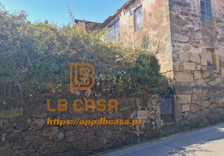 Villa i Guimaraes, Braga, Guimaraes - € 150.000 | Ref: 2021001-088 - foto 1