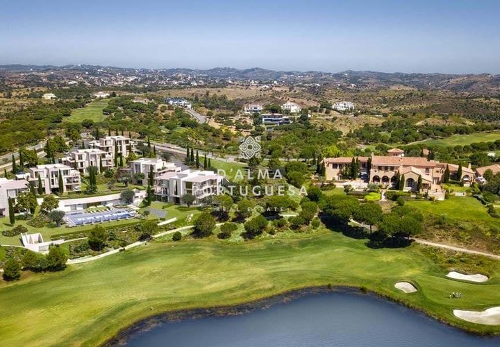 Helårsgrund i Vila Real, Vila Real, Vila Real - € 550.000 | Ref: LA51-140 - foto 1