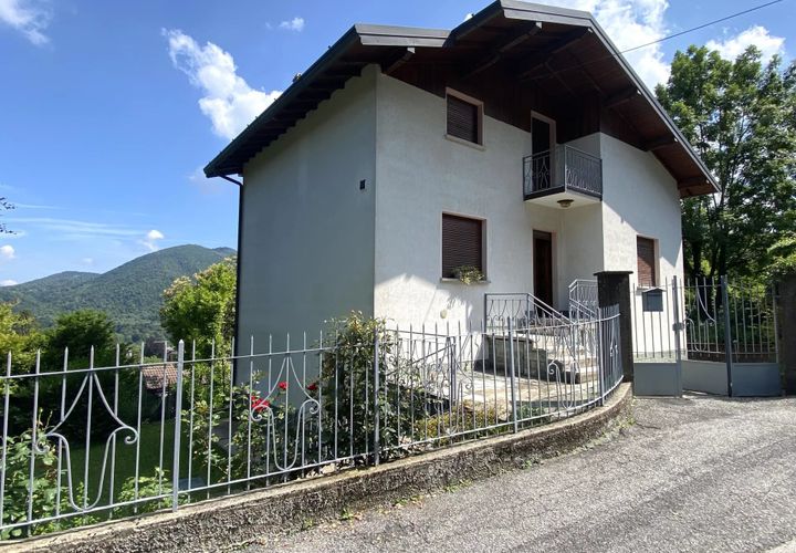 Leilighet i Alta Valle Intelvi, Como, Alta Valle Intelvi - € 180 000 | Ref: 339 - foto 1