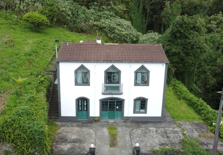 Villa a Horta, Faial, Horta - € 350.000 | Ref: 374240181 - foto 1