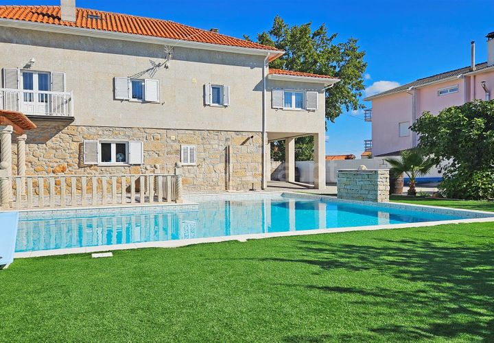 Villa i Guarda, Guarda, Guarda - € 385.000 | Ref: 046230304 - foto 1