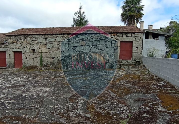 Helårsgrund i Viseu, Viseu, Viseu - € 45.000 | Ref: 2095/V - foto 1