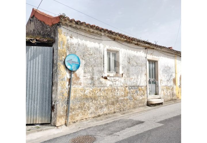 Villa a Alcanhoes, Santarem, Alcanhoes - € 56.000 | Ref: 11353 - foto 1