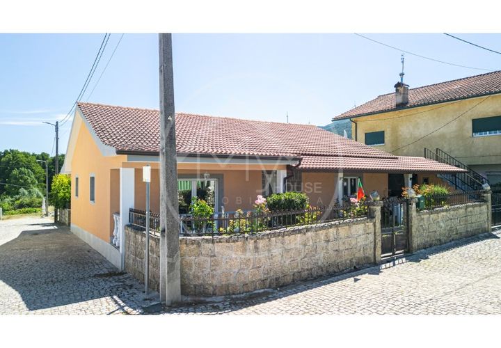 Villa i Vila Pouca de Aguiar, Vila Real, Vila Pouca de Aguiar - € 229 000 | Ref: K734 - foto 1