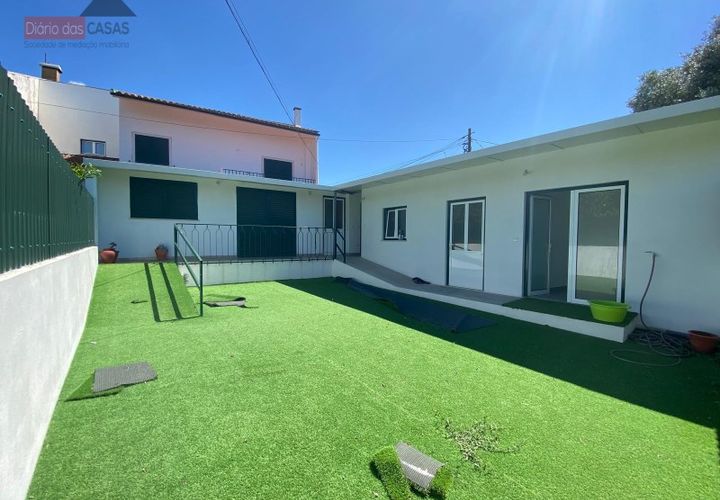 Villa i Coimbra, Coimbra, Coimbra - € 349.500 | Ref: 5453U - foto 1