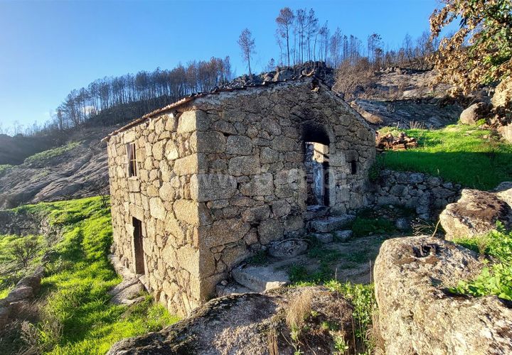 Landejendom i Guarda, Guarda, Guarda - € 37.500 | Ref: 046210083 - foto 1