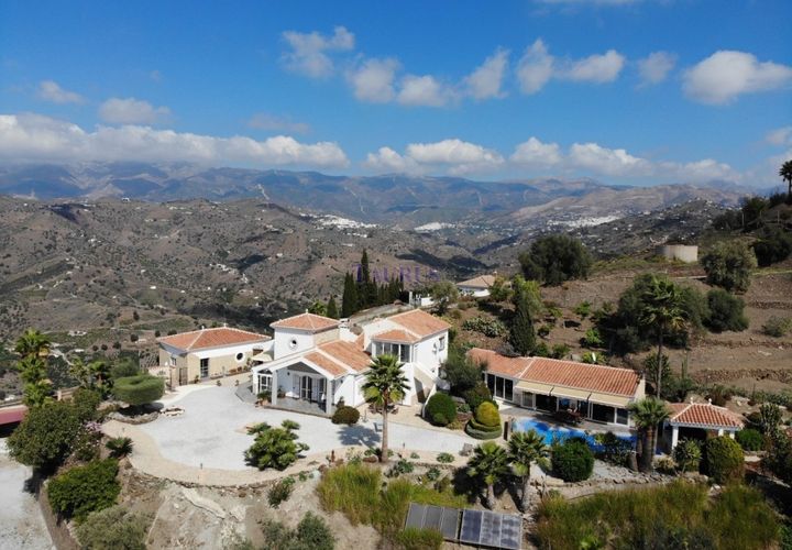 Villa a Sayalonga, Malaga, Sayalonga - € 1.350.000 | Ref: C3870 - foto 1