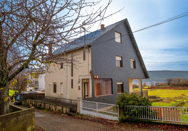 Byhus i Palacios Del Sil, Leon, Palacios Del Sil - € 145.000 | Ref: 1858 - foto 1