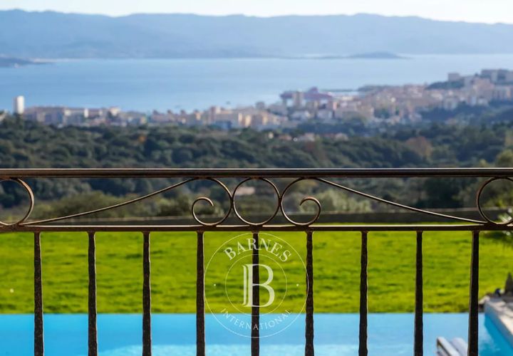 Villa a Ajaccio, Corse-du-Sud, Ajaccio - € 1.960.000 | Ref: RVA37 - foto 1