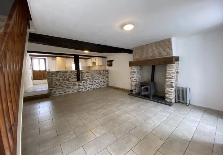 Landsbyhus i La Peruse, Charente, La Peruse - € 114.450 | Ref: BVI68848 - foto 1