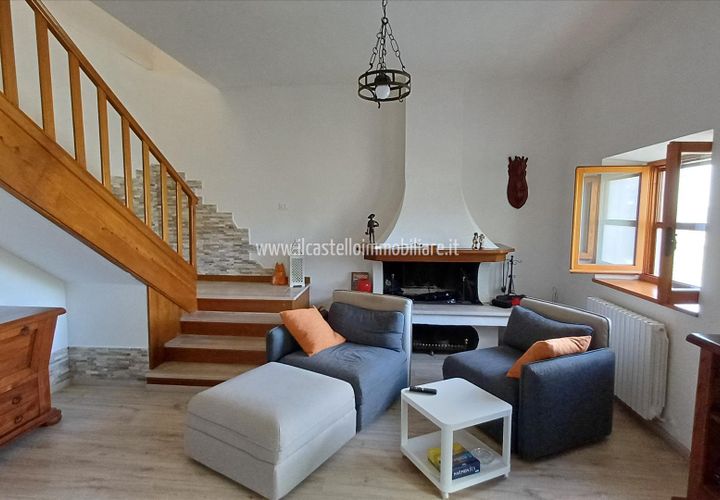Villa a Cetona, Siena, Cetona - € 245.000 | Ref: VL199 - foto 1