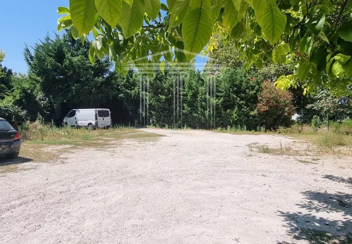 Terra a Sorgues, Vaucluse, Sorgues - € 190.000 | Ref: 8411 - foto 1