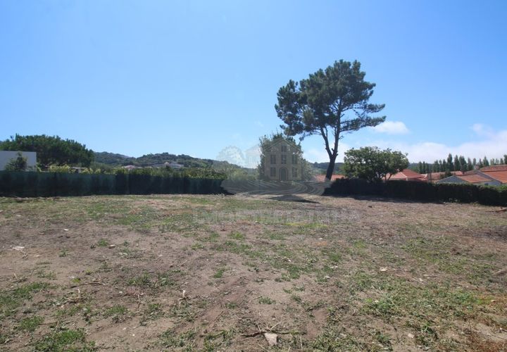 Helårsgrund i Almocageme, Lisbon, Almocageme - € 350.000 | Ref: T100 - foto 1