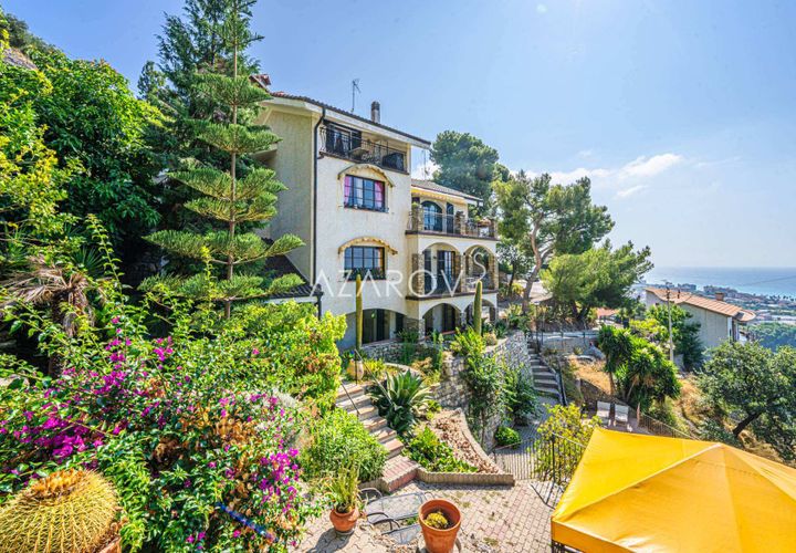 Villa a Ventimiglia, Imperia, Ventimiglia - € 875.000 | Ref: 5723 - foto 1