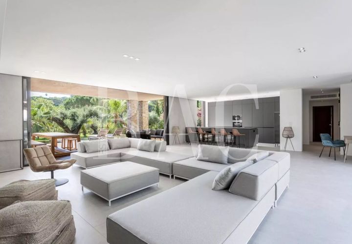 Villa i Saint-Tropez, Var, Saint-Tropez - € 6.040.000 | Ref: LP093 - foto 1