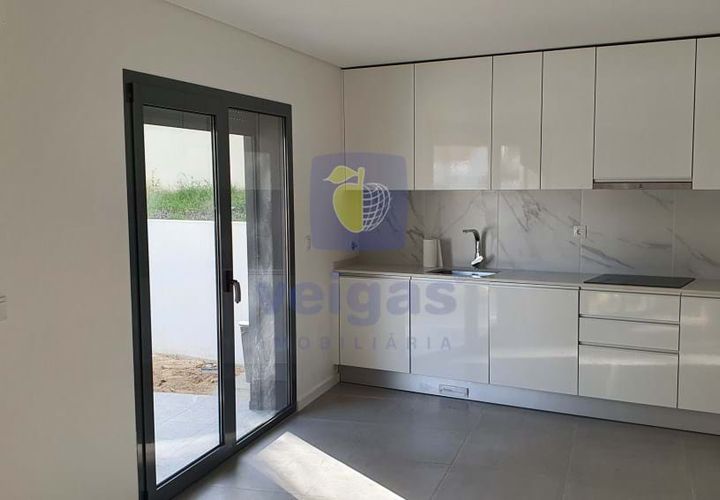 Villa i Seixal, Setubal, Seixal - € 725.000 | Ref: LOU-211868 - foto 1