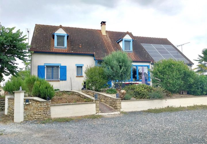 Villa i Chatellerault, Vienne, Chatellerault - € 265.000 | Ref: WvD-13361 - foto 1