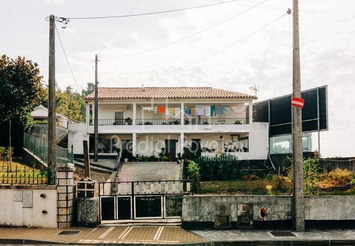 Villa i Gamil e Midoes, Braga, Gamil e Midoes - € 199.000 | Ref: 2983 - foto 1