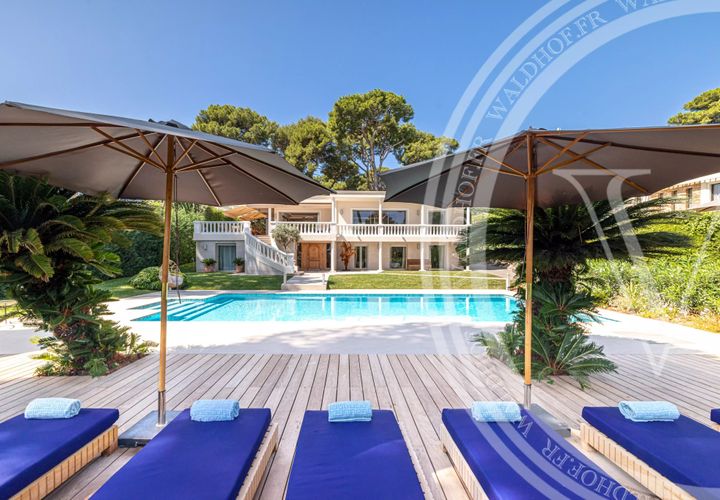 Villa a Antibes, Alpes-Maritimes, Antibes - € 18.000/mes | Ref: 85159679 - foto 1