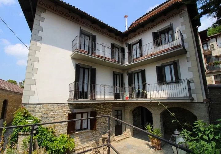 Villa a Castino, Cuneo, Castino - € 390.000 | Ref: CTN002 - foto 1