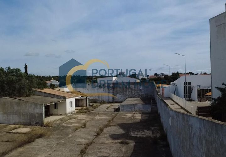 Helårsgrund i Albufeira, Faro, Albufeira - € 410.000 | Ref: CM102 - foto 1