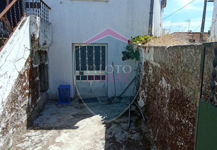 Villa i Viseu, Viseu, Viseu - € 55.000 | Ref: 2100/V - foto 1