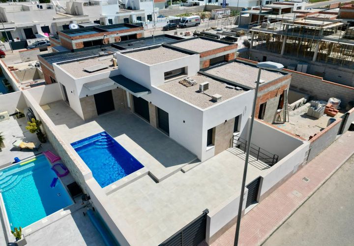 Villa i Daya Nueva, Alicante, Daya Nueva - € 365.000 | Ref: SP4529 - foto 1