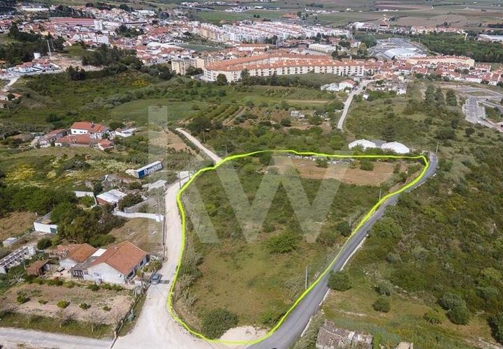 Helårsgrund i Alenquer, Lisbon, Alenquer - € 375.000 | Ref: 1210-2959 - foto 1