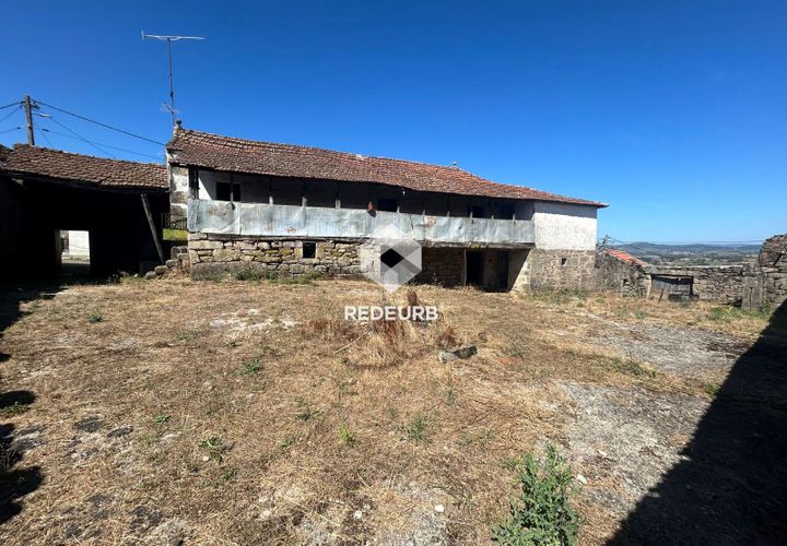 Ruin i Montalegre, Vila Real, Montalegre - € 160 000 | Ref: RU01-40151 - foto 1