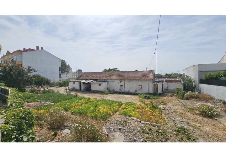 Helårsgrund i Alverca do Ribatejo, Lisbon, Alverca do Ribatejo - € 416.000 | Ref: BPTR02-1141 - foto 1