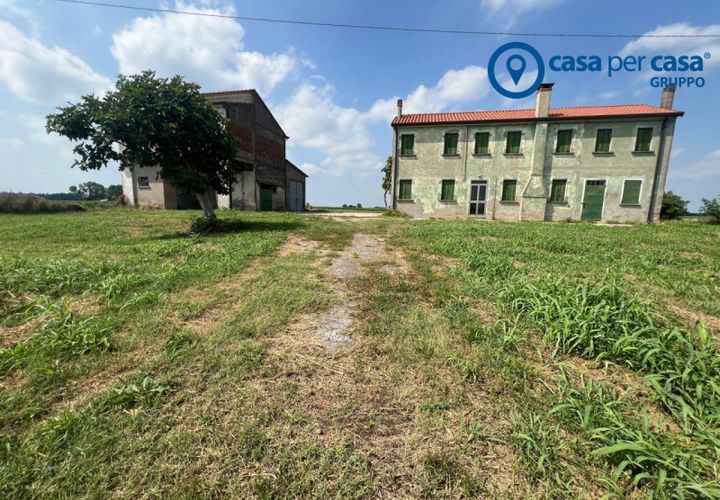 Villa i Adria, Rovigo, Adria - € 99.000 | Ref: ADL218 - foto 1