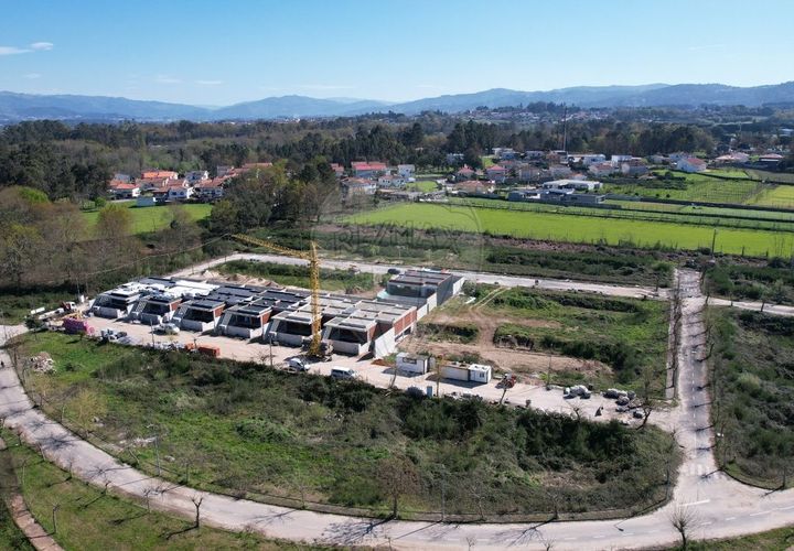 Villa i Braga, Braga, Braga - € 630.000 | Ref: 123331056-949 - foto 1