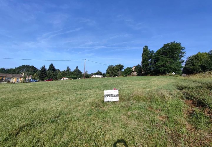 Terra a Nontron, Dordogne, Nontron - € 23.058 | Ref: BVI71327 - foto 1