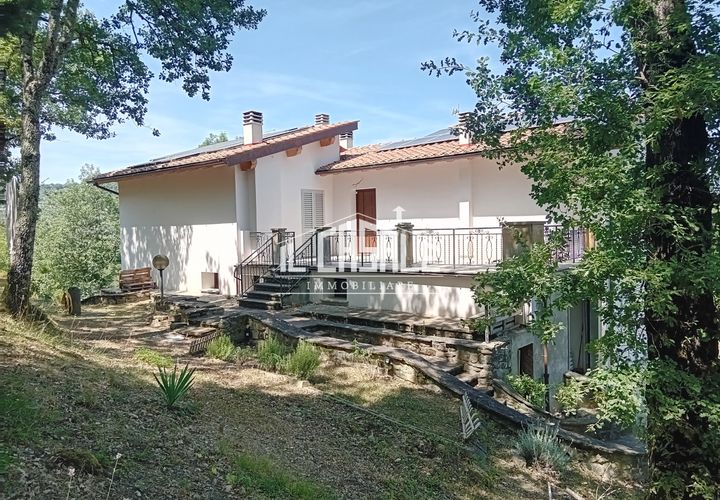 Villa a Vicchio, Florence, Vicchio - € 275.000 | Ref: 2045 - foto 1