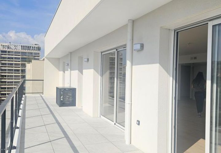 Lejlighed i Marseille, Bouches-du-Rhone, Marseille - € 923.500 | Ref: T4_Carre_Or - foto 1